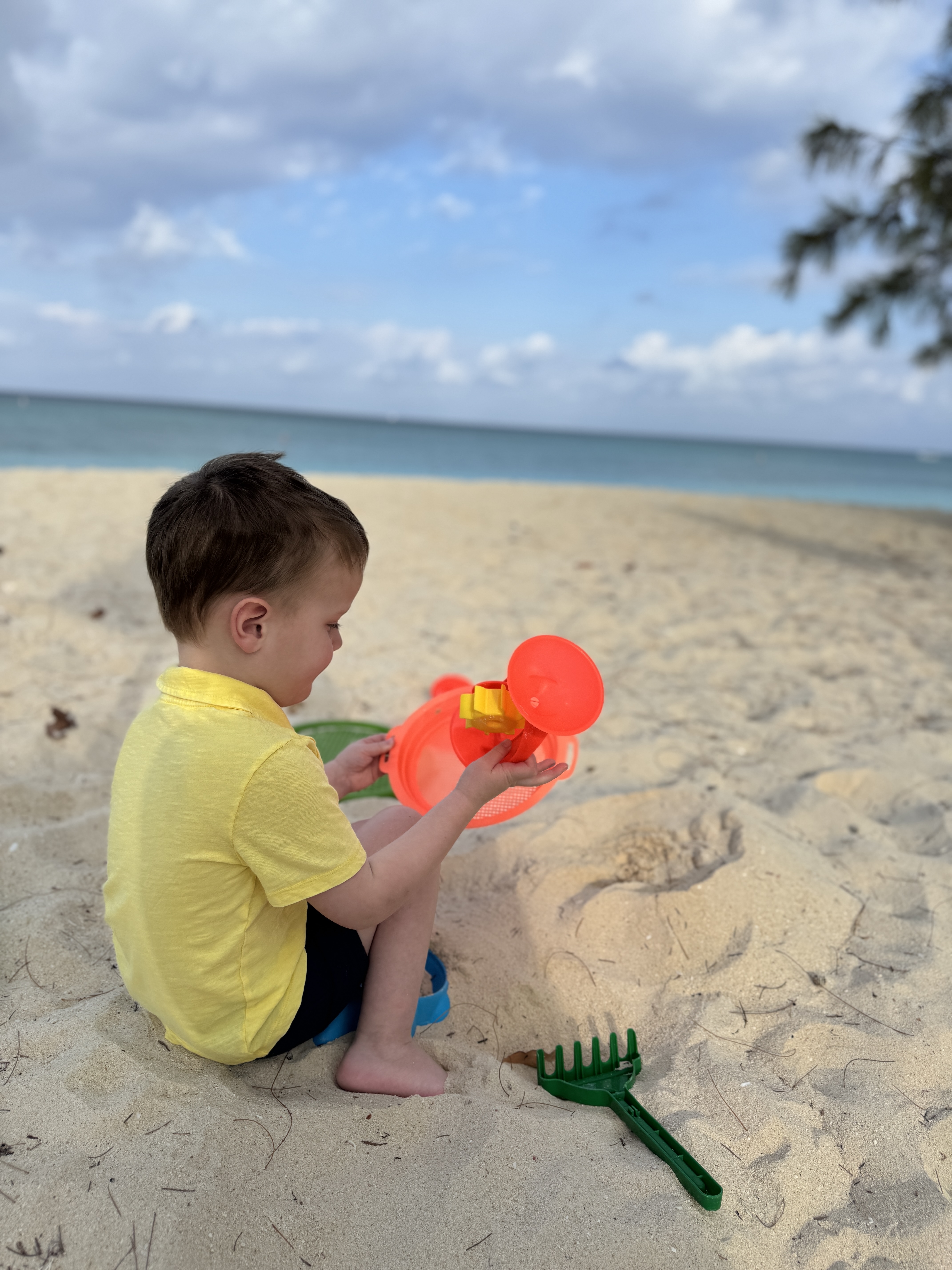 Planning a Multi-Generational Grand Cayman Vacation