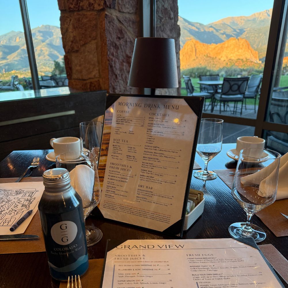Garden of the Gods Grand View Restaurant view